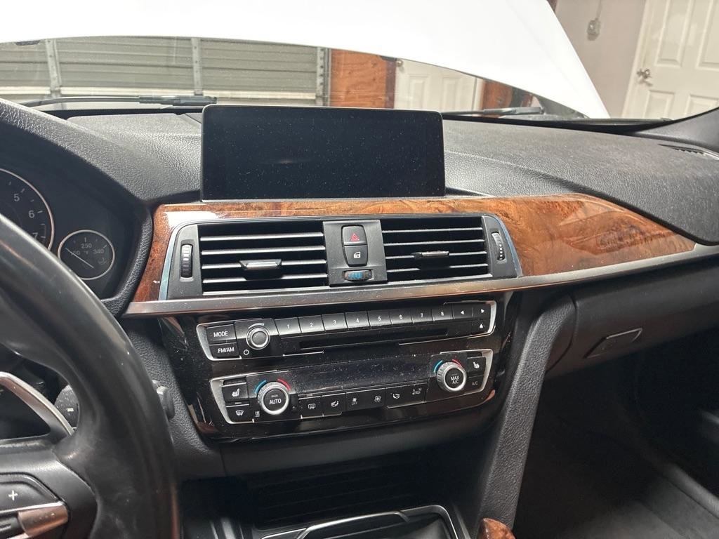 Used 2016 BMW 340i Sedan image 22