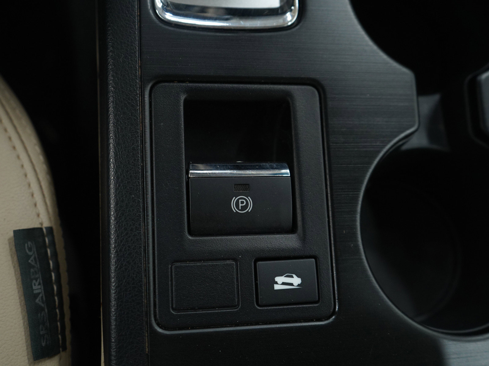 Used 2016 Subaru Legacy 2.5i Limited image 23