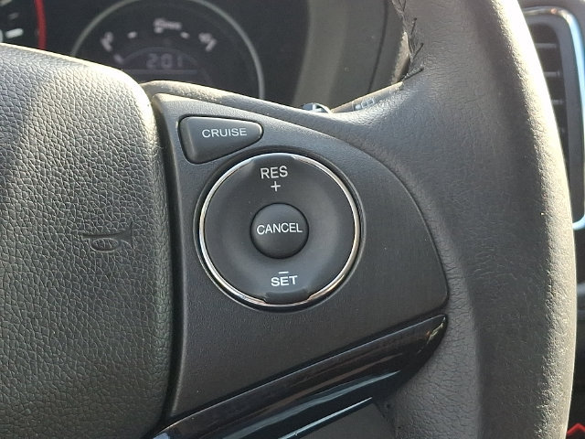 Used 2018 Honda HR-V EX-L image 21