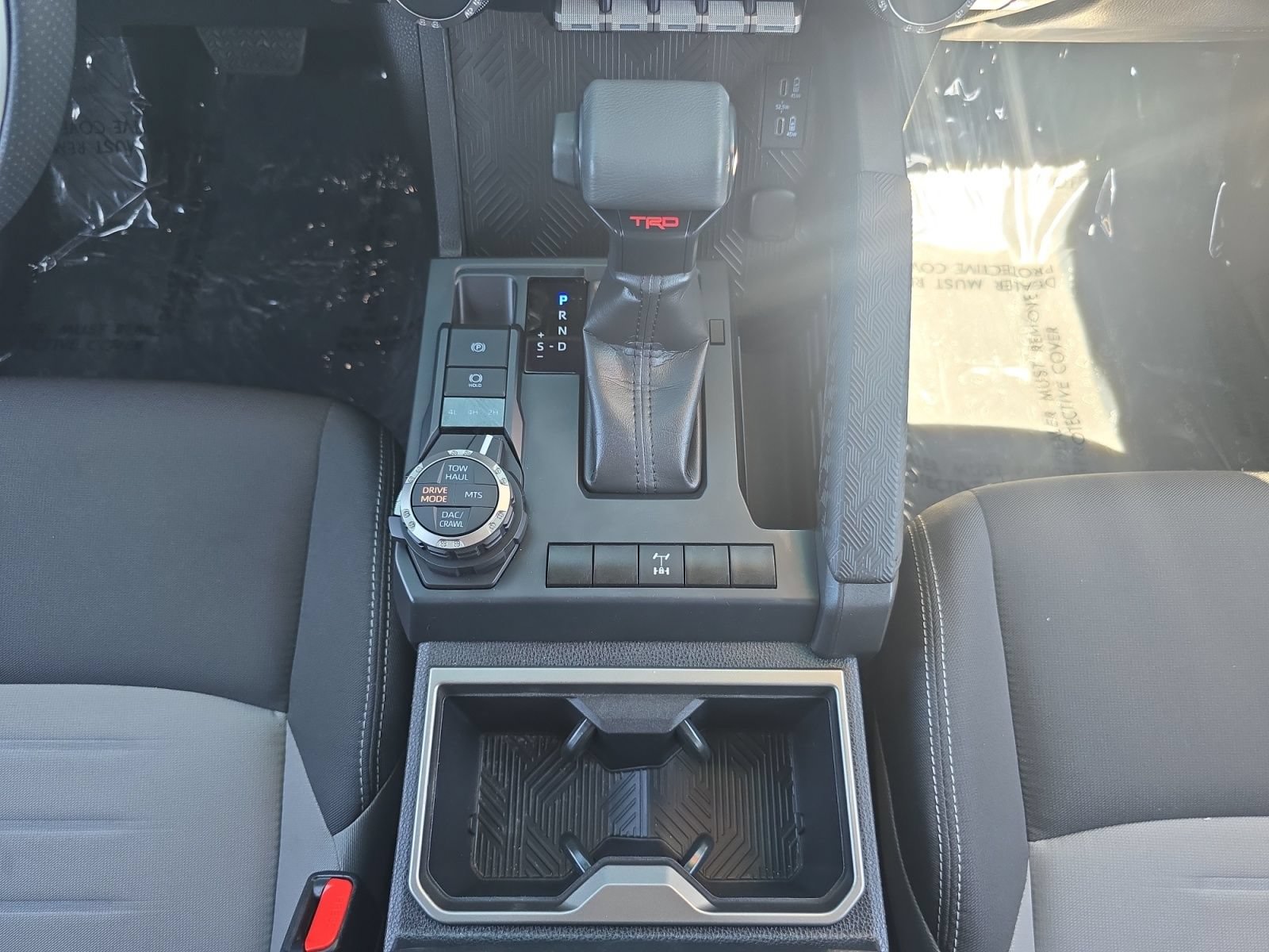 Certified 2025 Toyota Tacoma TRD Off-Road AWD/4WD image 17