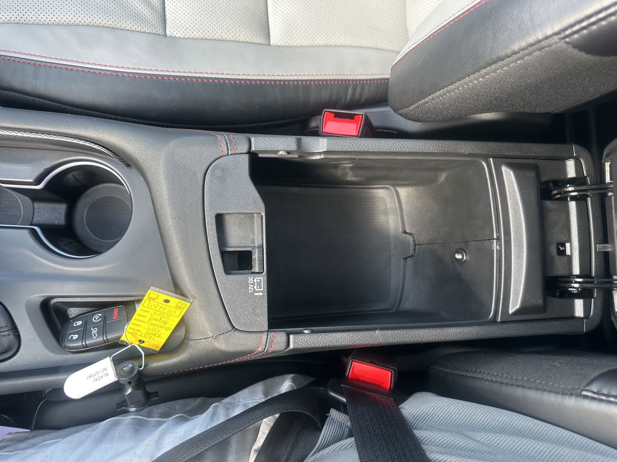 Used 2024 Dodge Durango GT image 41