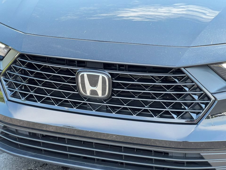 Used 2023 Honda Accord EX image 32