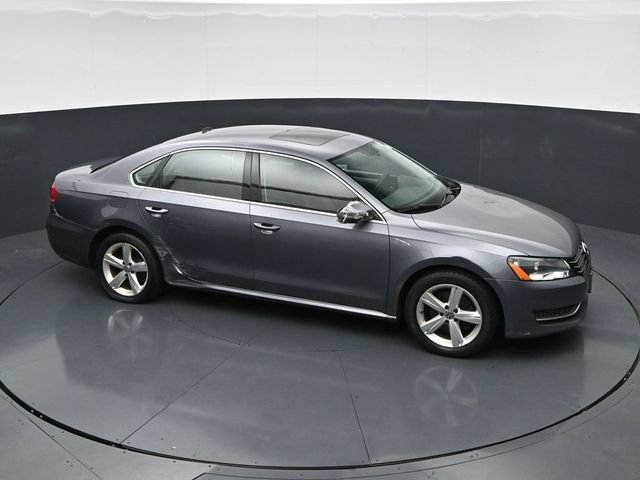 Used 2012 Volkswagen Passat 2.5 SE FWD image 34