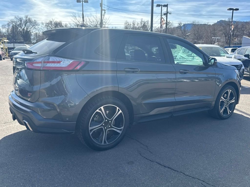 Used 2019 Ford Edge ST w/ Equipment Group 401A image 8