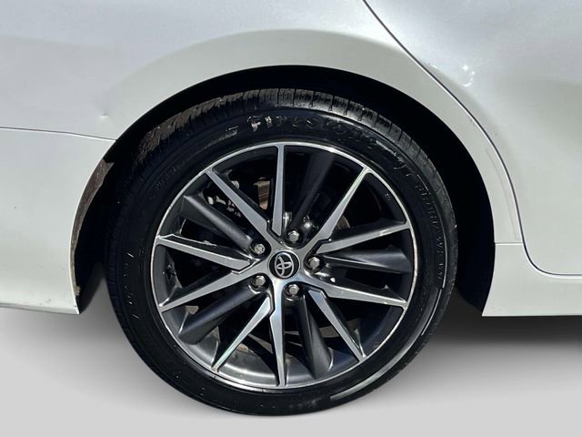 Used 2021 Toyota Camry XLE image 12