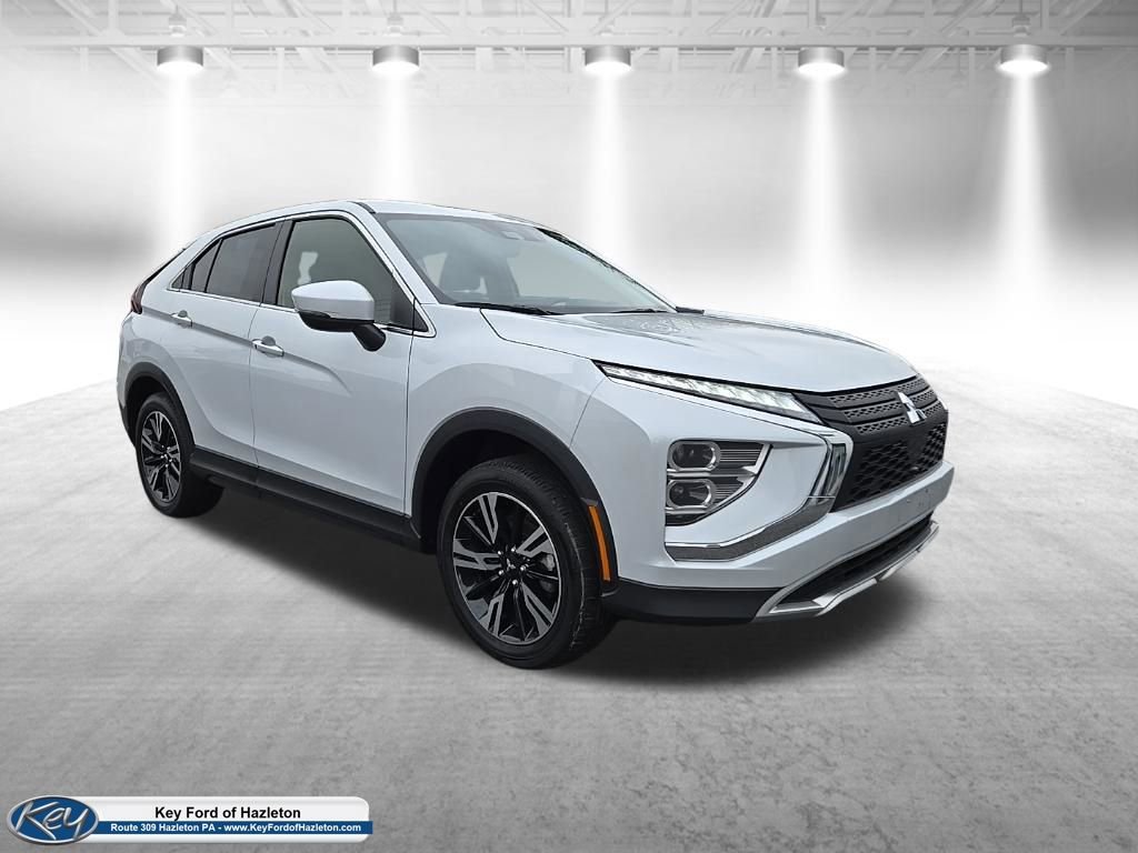 Used 2024 Mitsubishi Eclipse Cross SE image 1