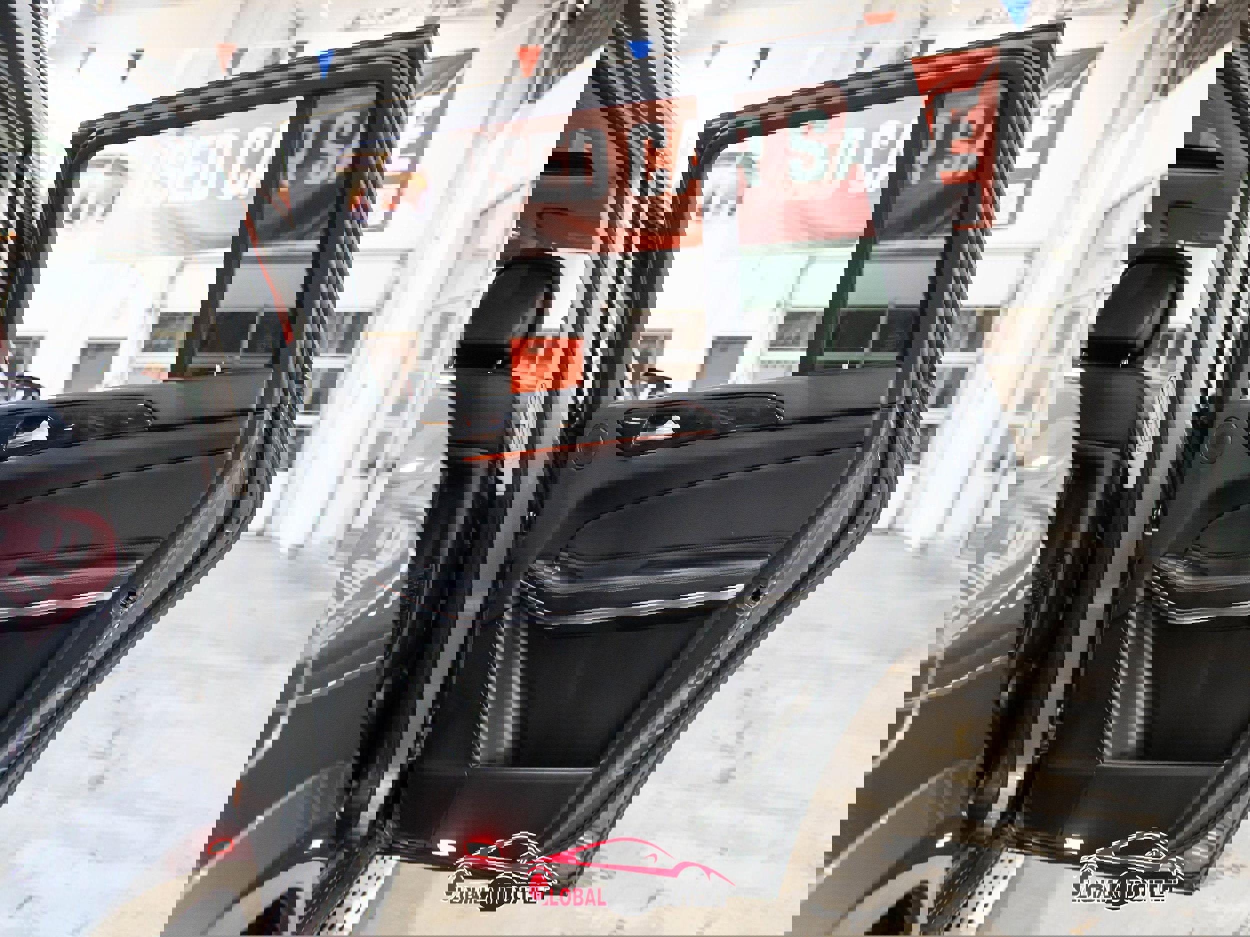 Used 2018 Mercedes-Benz GLS 550 4MATIC w/ Driver Assistance Package image 48