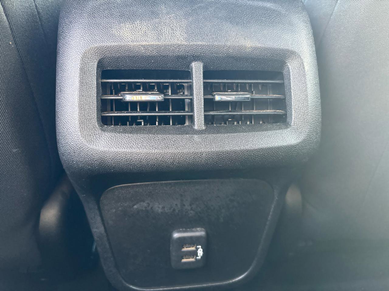 Used 2021 Chevrolet Equinox LT FWD image 36