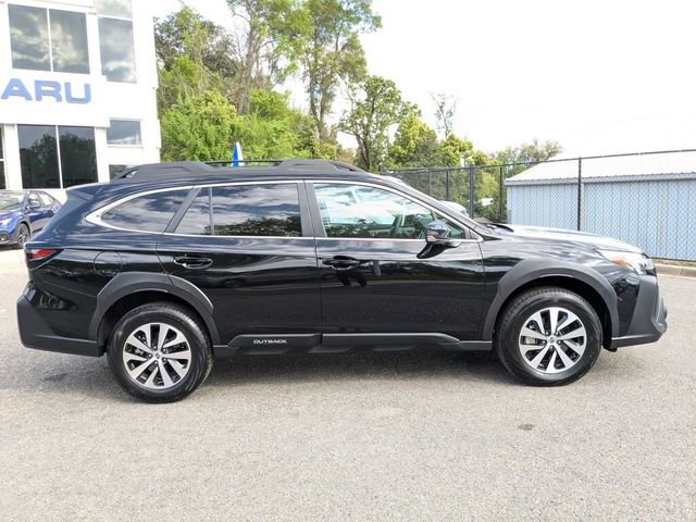 Certified 2025 Subaru Outback Premium w/ Popular Package #1A AWD/4WD image 7