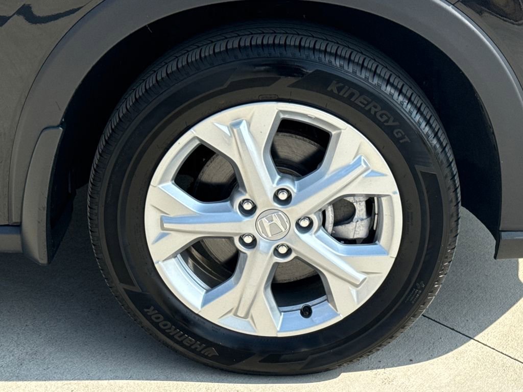 Used 2025 Honda HR-V LX image 11