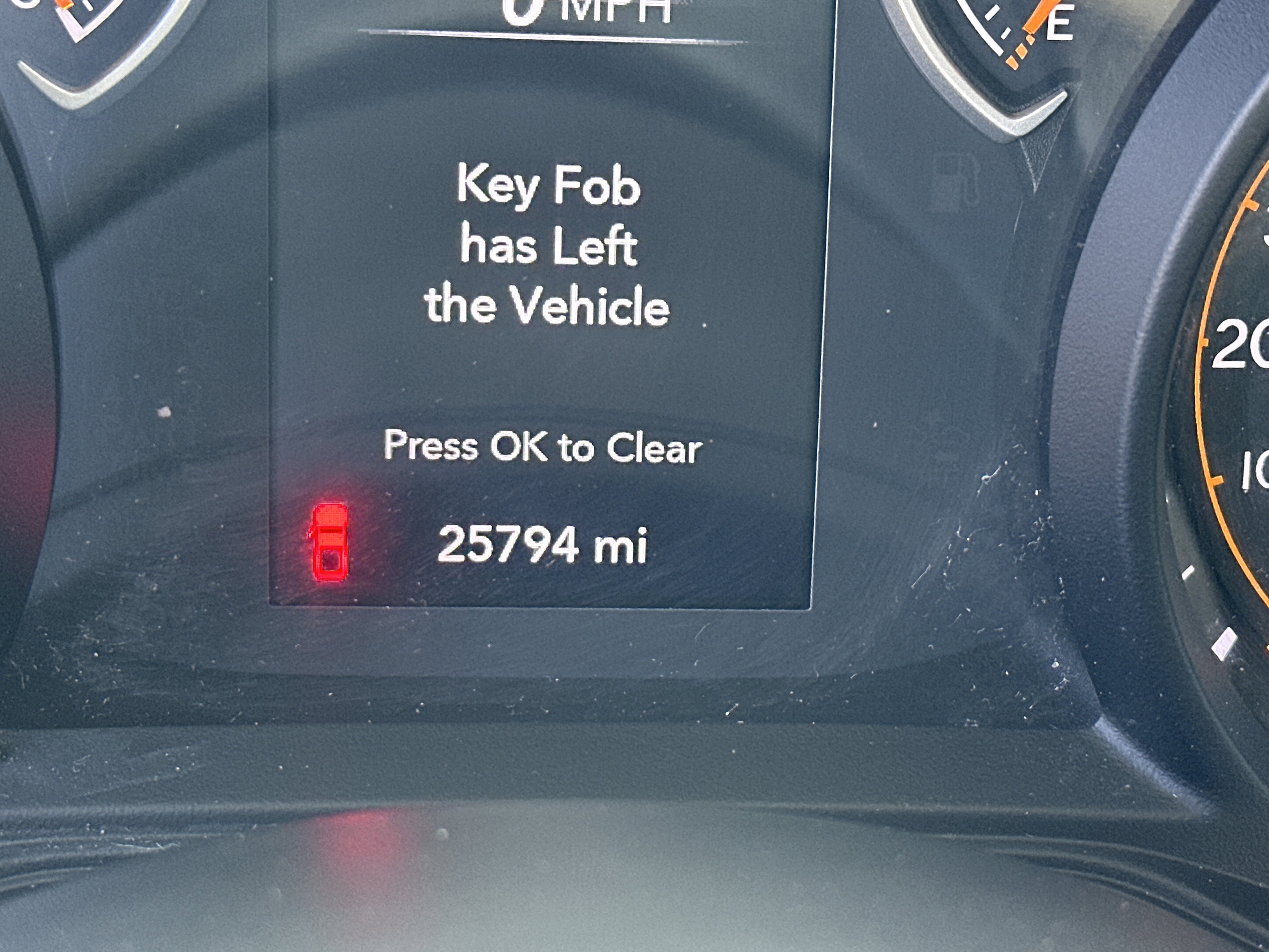 Used 2025 Jeep Gladiator Sport image 24