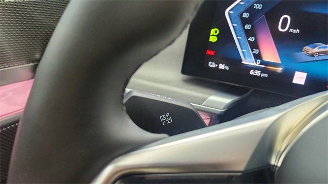 Used 2025 BMW i7 eDrive50 image 43