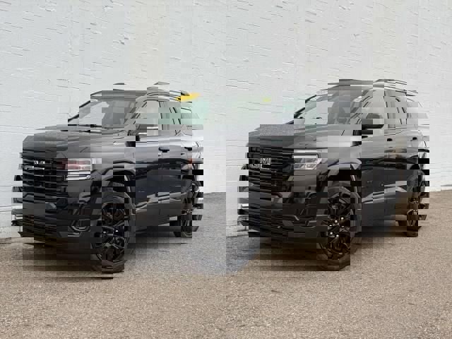 Certified 2023 GMC Acadia SLE w/ Driver Convenience Package image 1