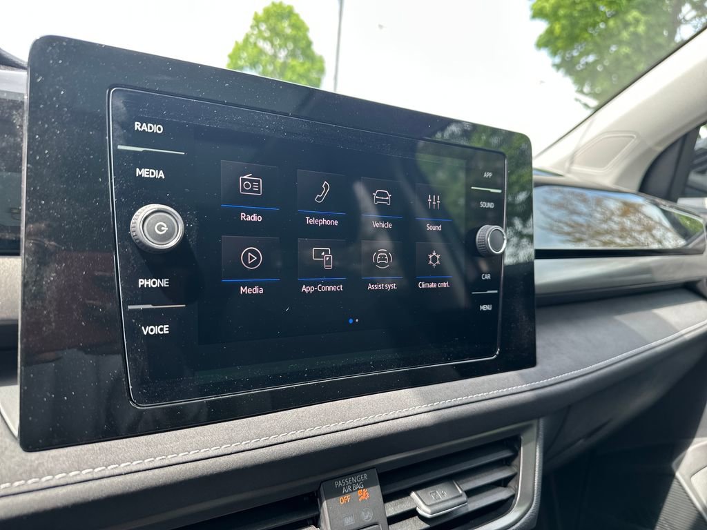 New 2026 Volkswagen Taos SE AWD/4WD image 7