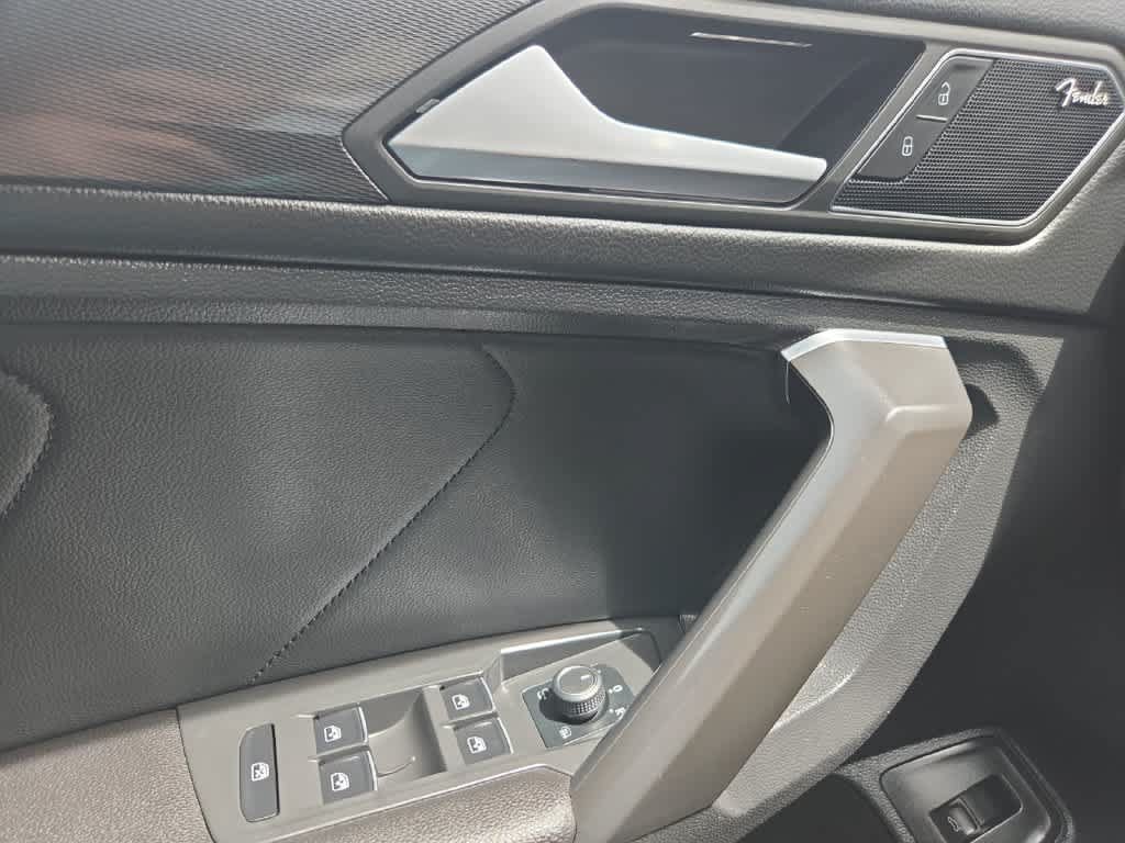 Used 2021 Volkswagen Tiguan SEL Premium R-Line AWD/4WD image 19