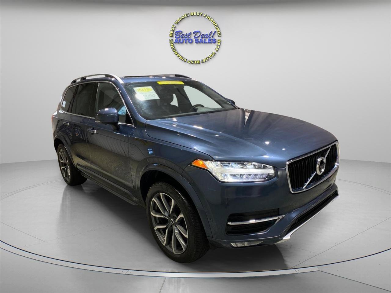 Used 2018 Volvo XC90 T5 Momentum w/ Convenience Package AWD/4WD image 6