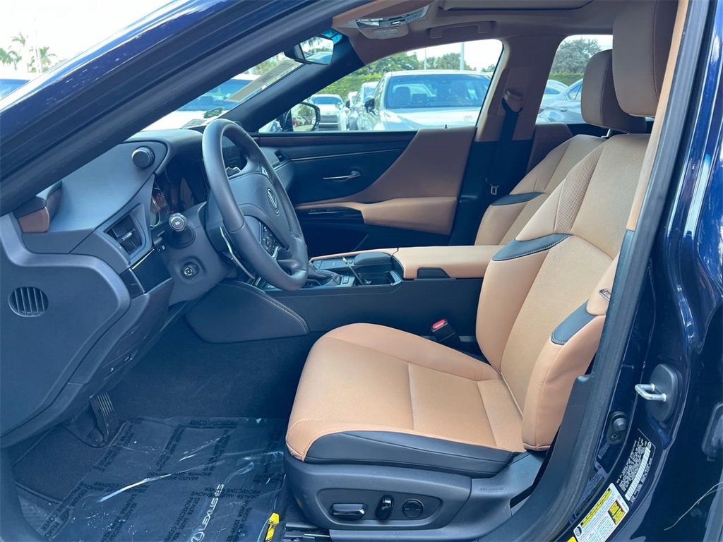 Certified 2022 Lexus ES 350 w/ Premium Package image 12