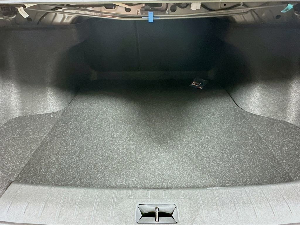 New 2026 Nissan Sentra SV image 32