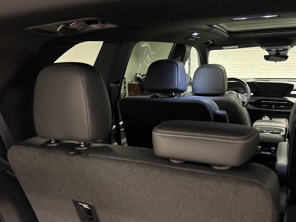 New 2026 Buick Enclave Avenir w/ Super Cruise Package FWD image 15