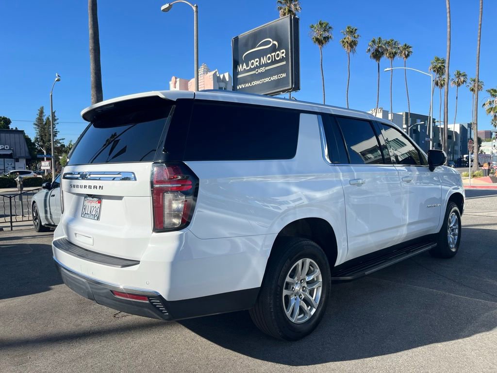 Used 2024 Chevrolet Suburban LS image 5