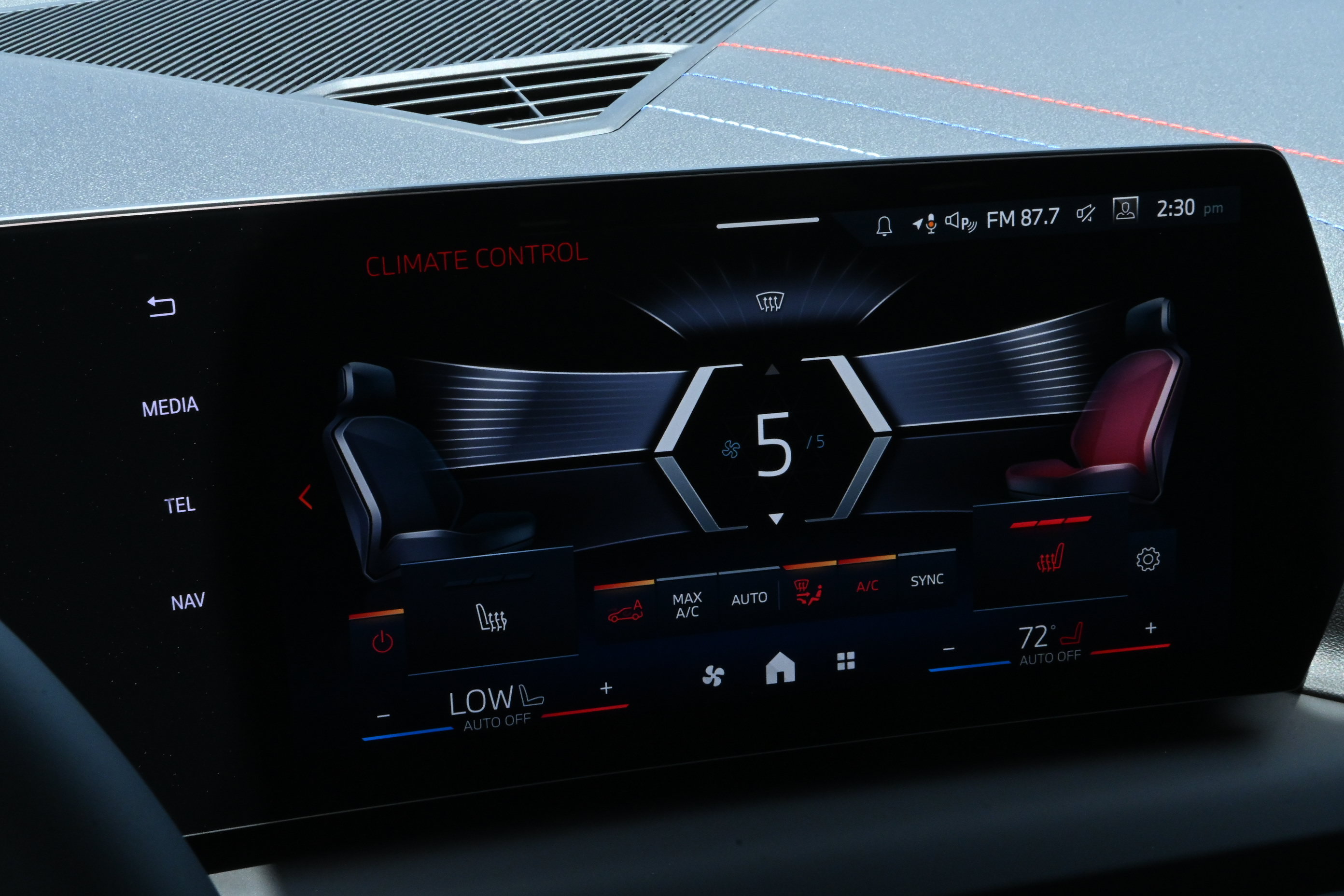 New 2026 BMW 228i w/ Technology Package FWD image 17