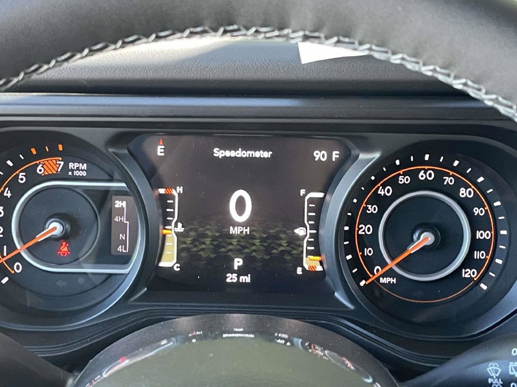 New 2027 Jeep Wrangler Unlimited Sahara AWD/4WD image 29