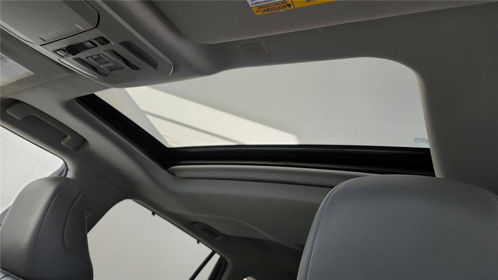 Certified 2022 Toyota Highlander XLE image 39