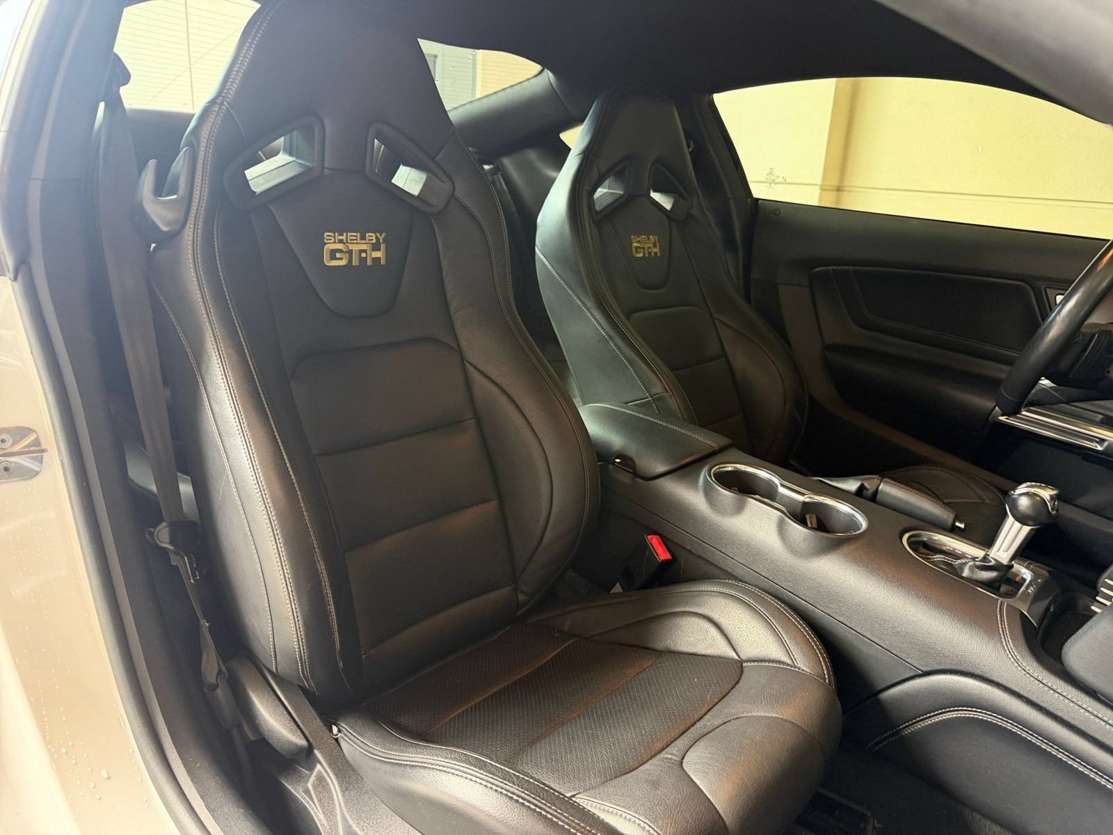 Used 2022 Ford Mustang GT Premium w/ GT Performance Package RWD image 30