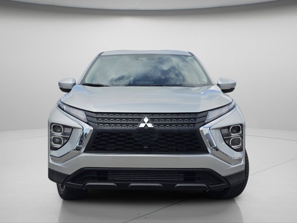 Used 2025 Mitsubishi Eclipse Cross SE AWD/4WD image 3