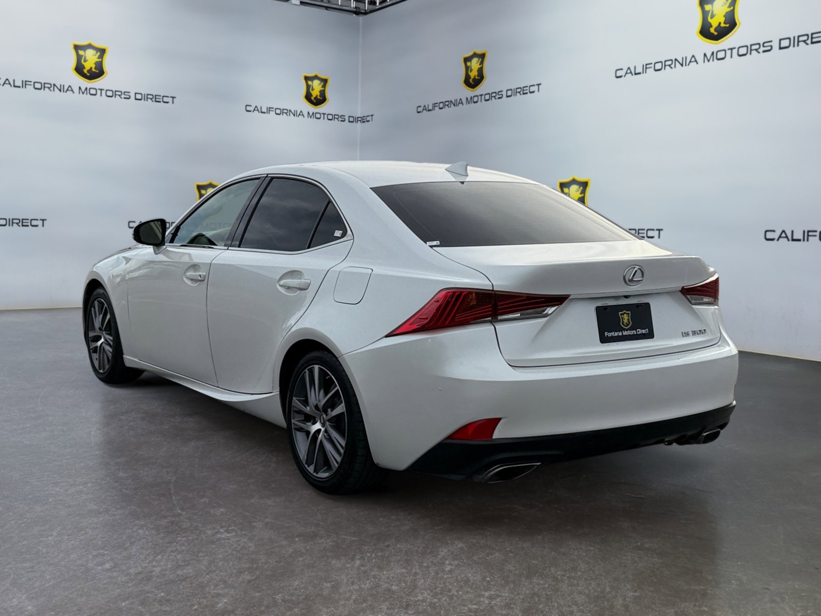 Used 2018 Lexus IS 300 w/ Accessory Package 2 image 3