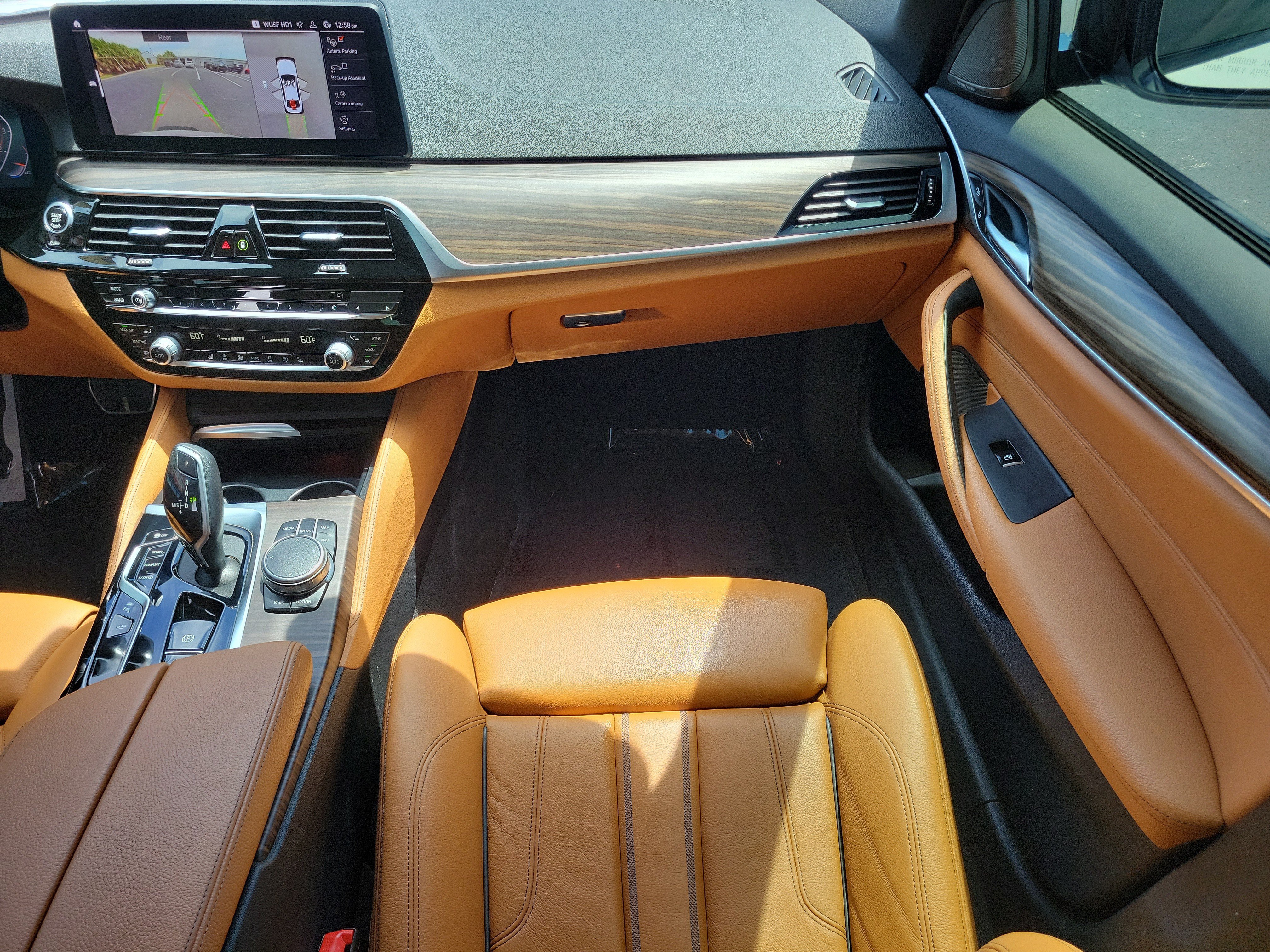 Used 2021 BMW 530i w/ M Sport Package RWD image 15