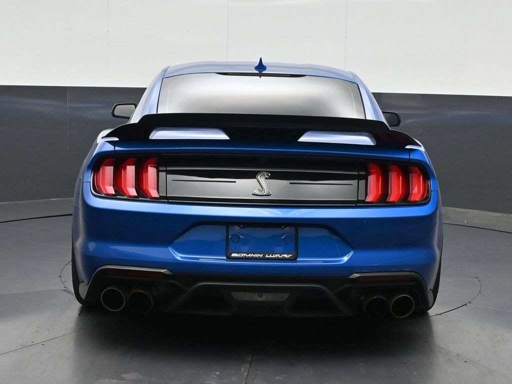 Used 2021 Ford Mustang Shelby GT500 w/ Technology Package RWD image 4