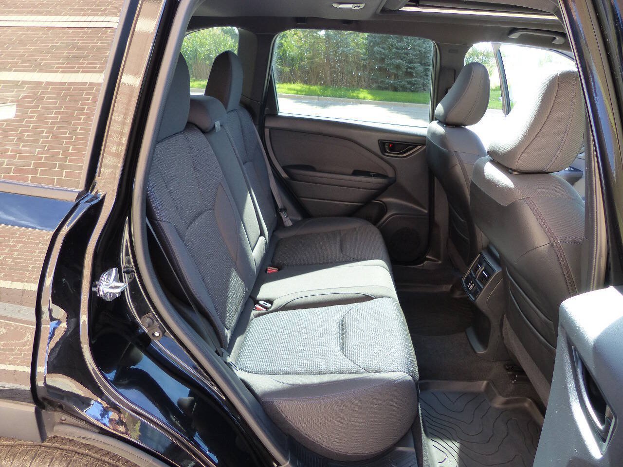 Used 2025 Subaru Forester Premium AWD/4WD image 49
