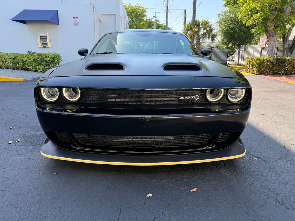 Used 2019 Dodge Challenger SRT Hellcat Redeye image 9