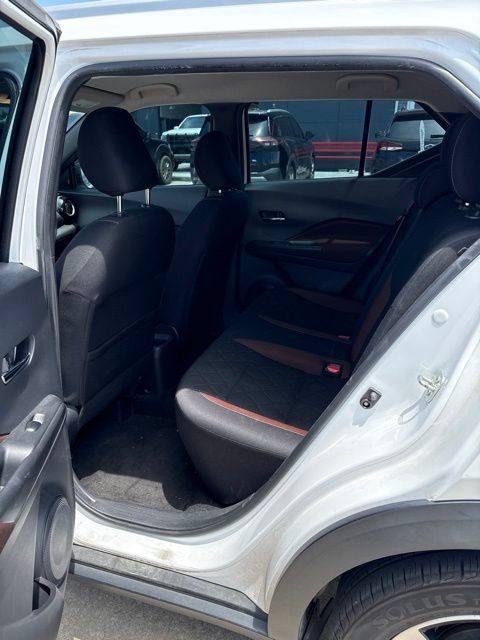 Used 2019 Nissan Kicks SR FWD image 6