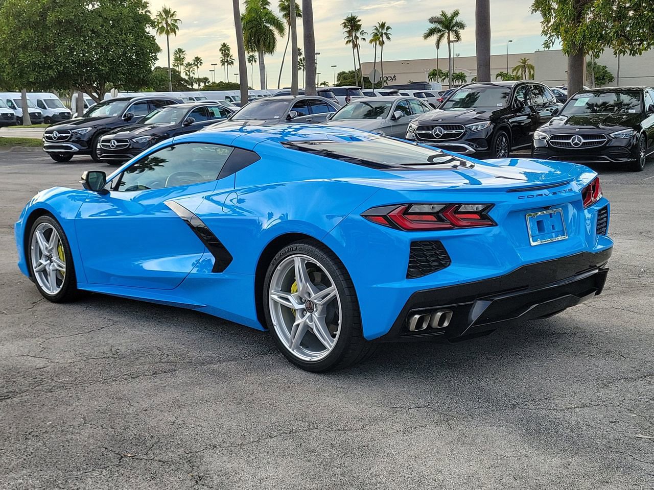 Used 2021 Chevrolet Corvette Stingray Preferred Cpe w/ 2LT image 4