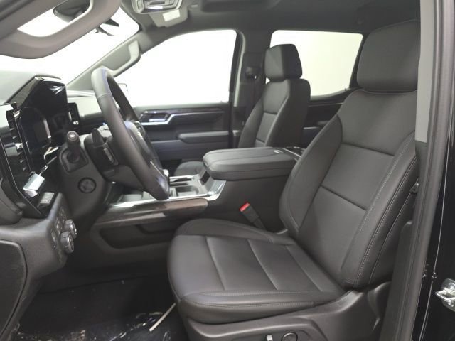 New 2026 Chevrolet Silverado 1500 LTZ w/ Technology Package AWD/4WD image 19