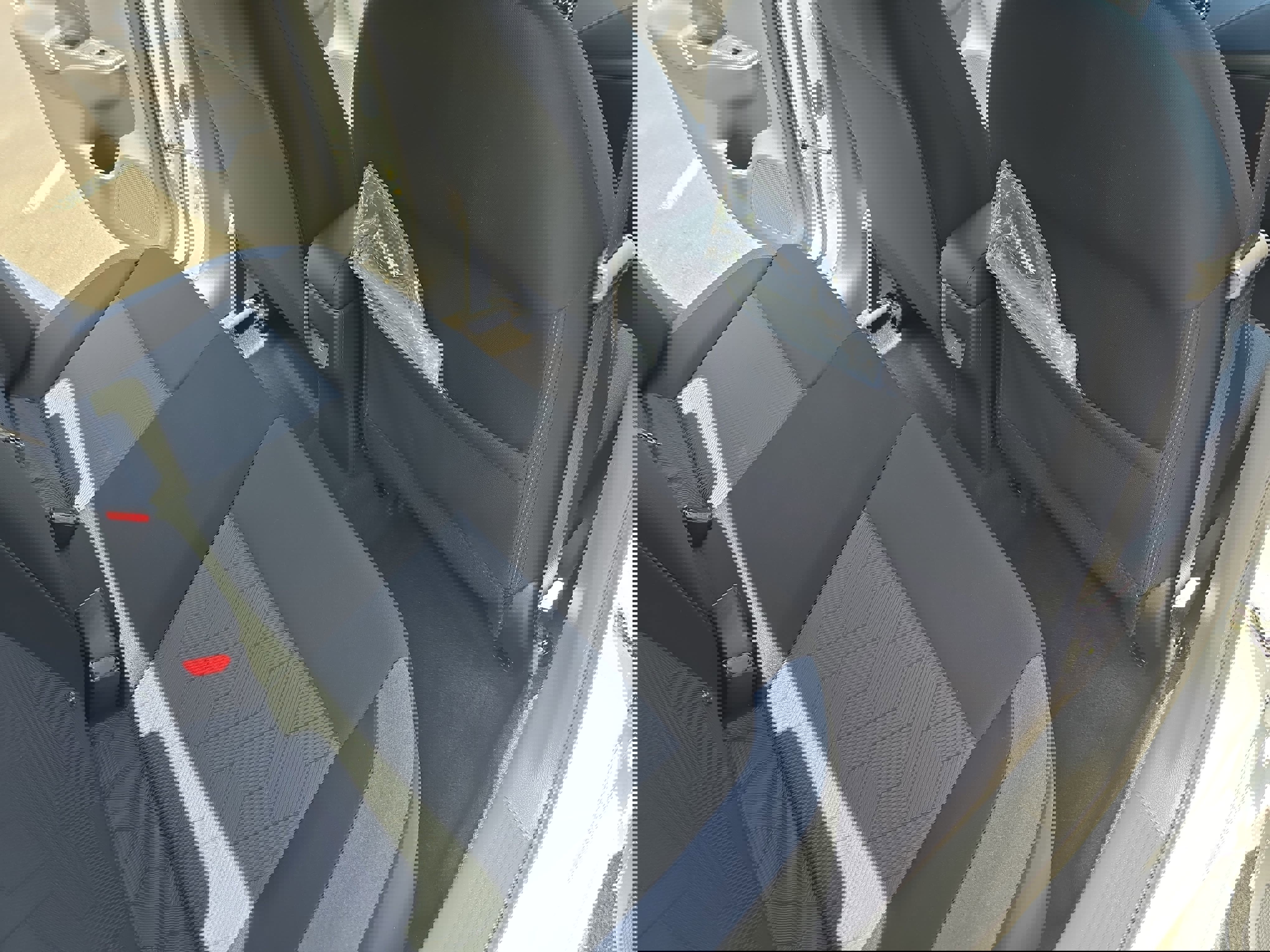 Used 2025 Nissan Versa SV w/ Trunk Package image 11