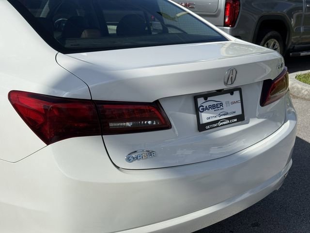 Used 2017 Acura TLX w/ Technology Package FWD image 10