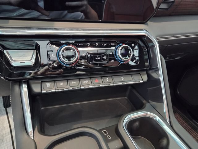New 2026 GMC Sierra 2500 Denali Ultimate AWD/4WD image 27