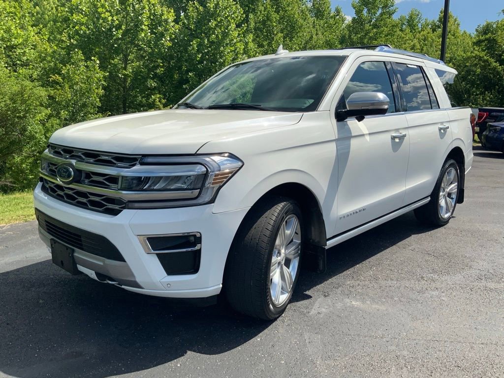 Used 2023 Ford Expedition Platinum AWD/4WD image 5