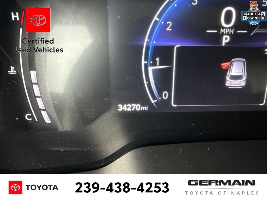 Used 2023 Toyota Corolla Cross XLE w/ Convenience Package FWD image 20