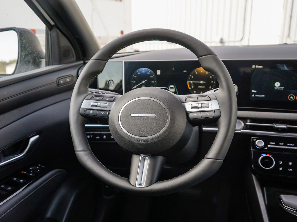 New 2025 Hyundai Santa Cruz Limited image 13