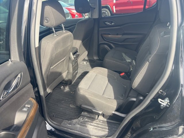 Used 2023 GMC Acadia SLE w/ Driver Convenience Package image 11