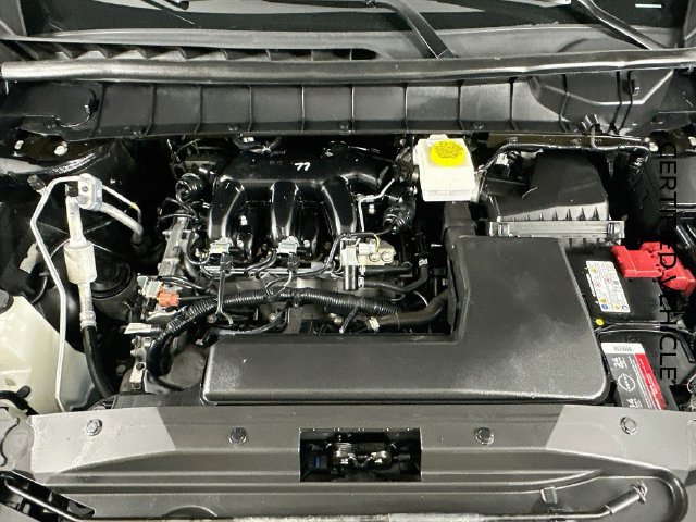 Certified 2024 Nissan Pathfinder SV FWD image 28