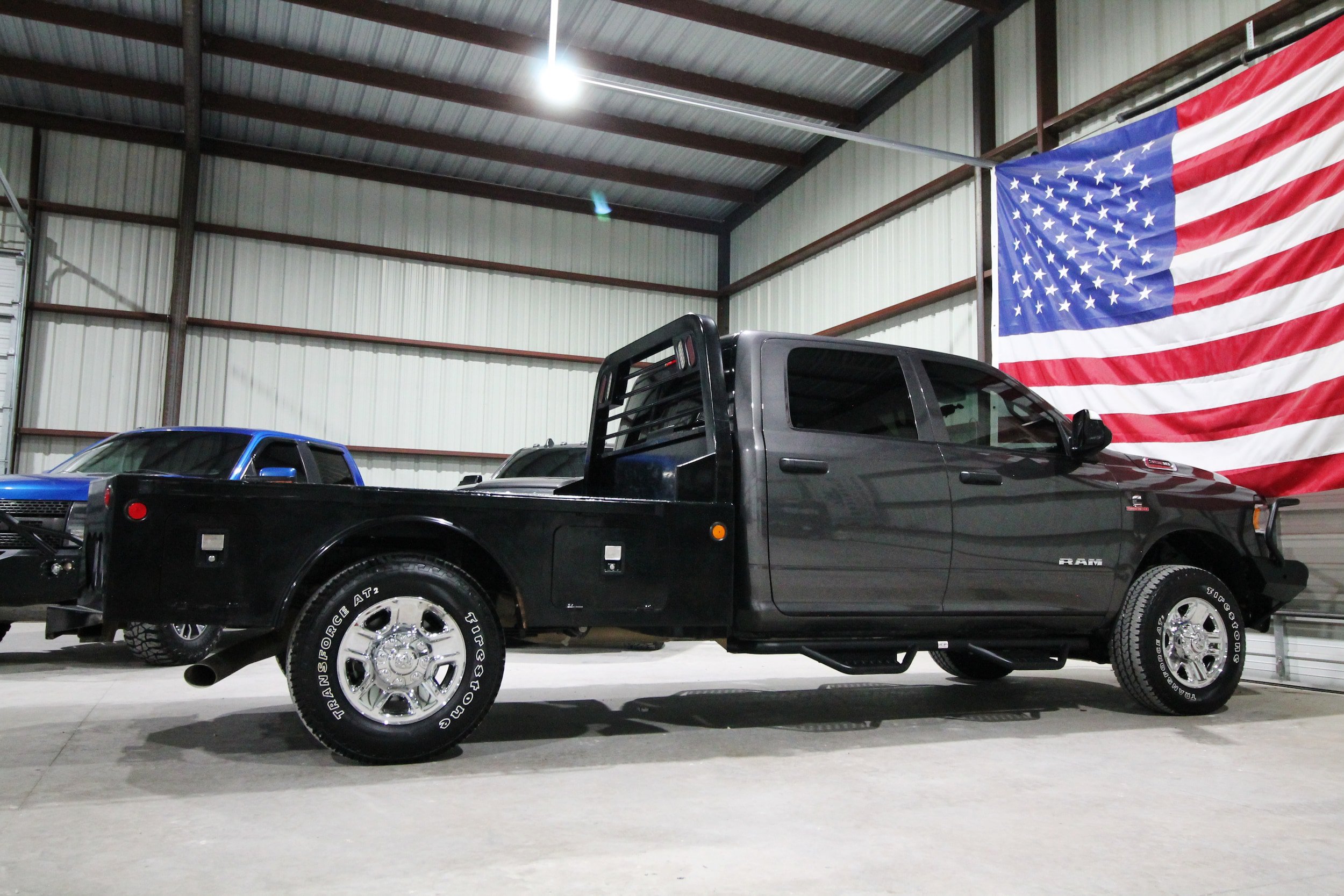 Used 2022 RAM 3500 Tradesman AWD/4WD image 11