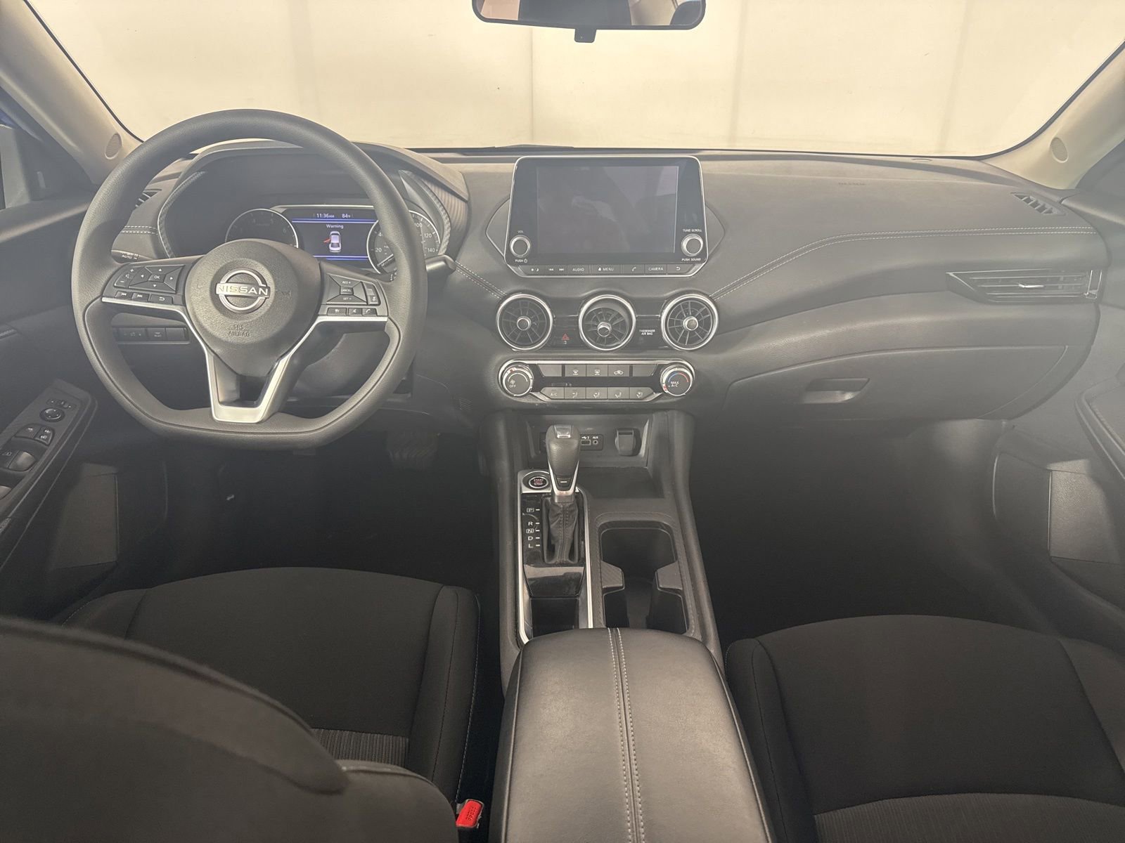 Used 2024 Nissan Sentra SV FWD image 9