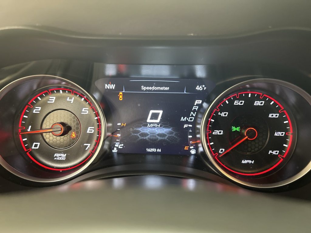 Used 2023 Dodge Charger SXT w/ Cold Weather Package RWD image 13