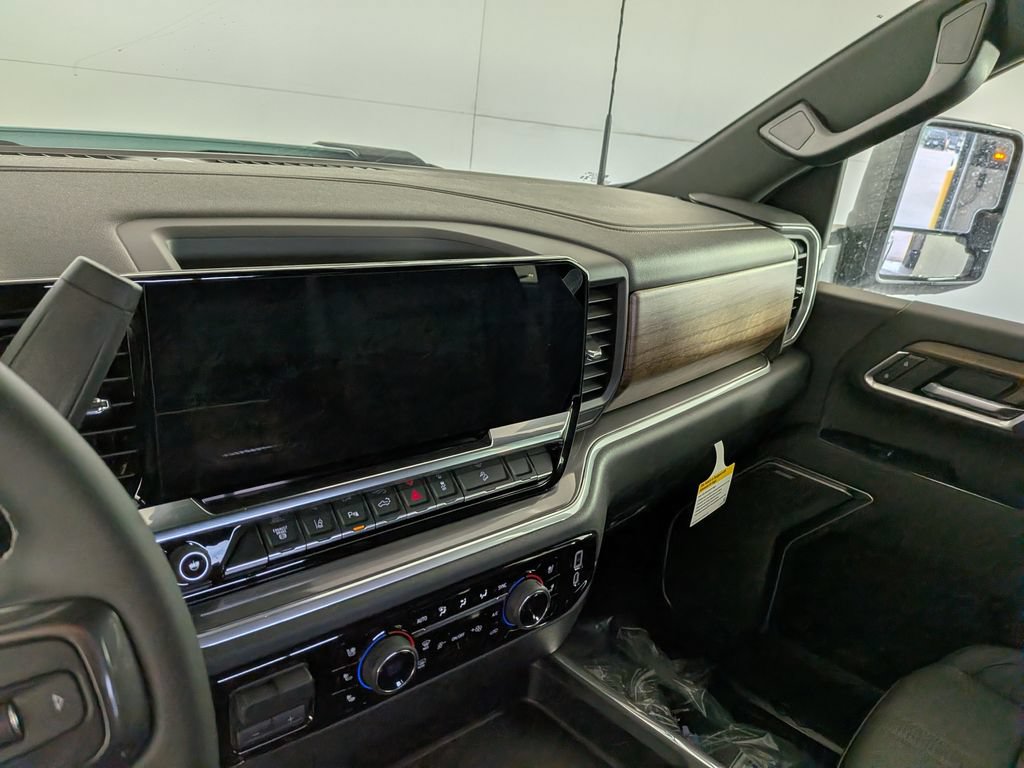 New 2026 Chevrolet Silverado 3500 High Country w/ High Country Premium Package AWD/4WD image 21