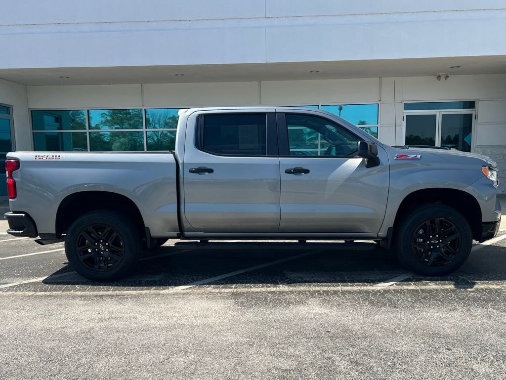 Used 2023 Chevrolet Silverado 1500 LT Trail Boss w/ Protection Package video 3